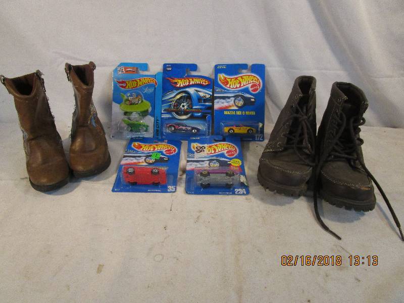 lot 124 image: Kids Shoes and Hotwheels