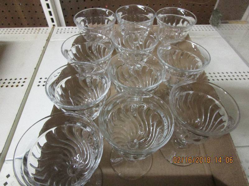 lot 138 image: Fostoria Glassware