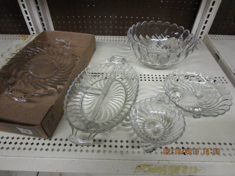 lot 142 image: Fostoria Glassware