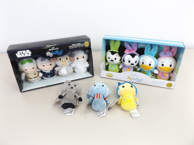 lot 21 image: NEW Rare Hallmark Itty Bittys Star Wars, Disney, and Wizard of Oz Characters