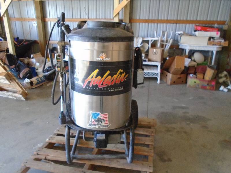 Aaladin Hot Water Pressure Washer