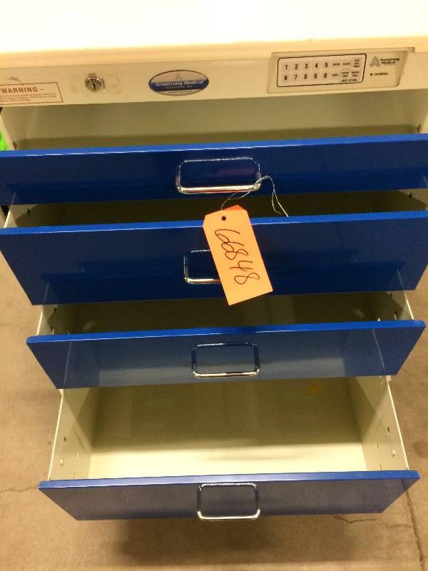 Armstrong A-Smart Cart 4-Drawer Breakaway Locking WKey Crash Cart for Medical Supplies Mechanics Bead Crafters Carpenters Home Hobbyists Chefs Medical Clinics This Cart Has 4 Drawers, Removable Top Tray - Cabin Cleaning Fish Built To Last A Lifetime