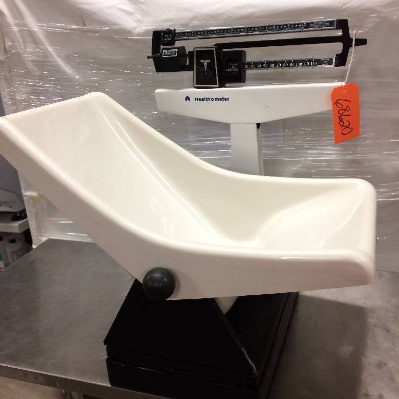 lot 19 image: Health-o-meter 1524KL Mechanical Pediatric Scale