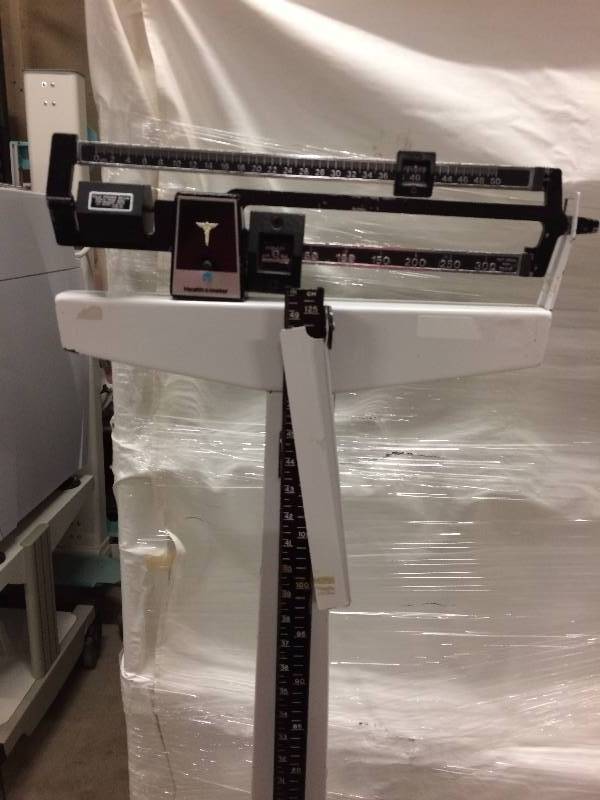 lot 34 image: Health-o-meter Mechanical Floor Scale with Wheels