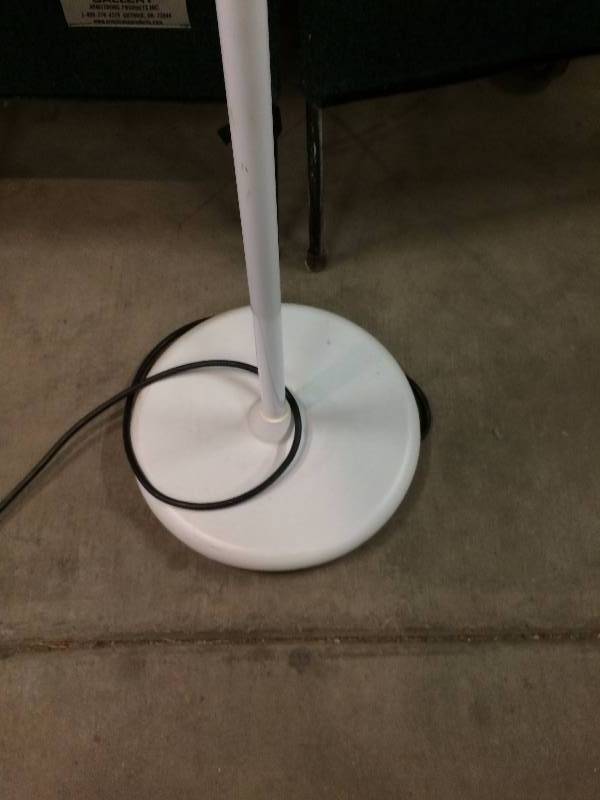 lot 23 image: Stationary Gooseneck Brewer Professional Products Arched Adjustable Medical Exam Light Lamp and Exam Lamp - Excellent Condition - WhiteBlack