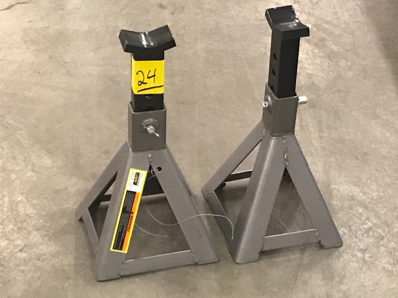 (2) 6-Ton Jack Stands