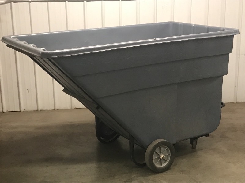 Rubbermaid Dump Cart
