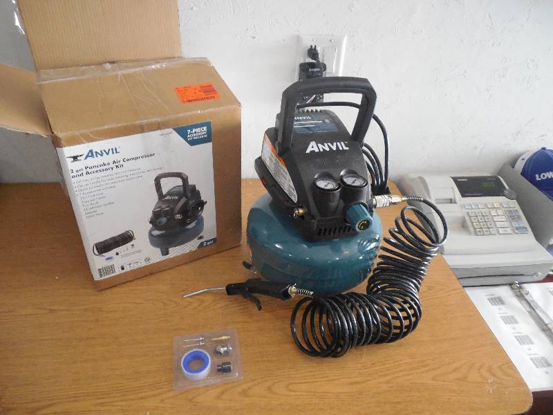 lot 10 image: ANVIL 2G Pancake Air Compressor with 7-Pieces Accessories Kit