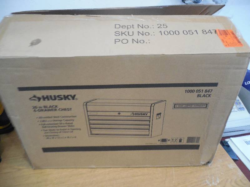 lot 64 image: Husky 26 in. W 4-Drawer Tool Chest, Black