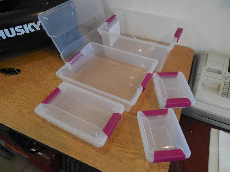 lot 66 image: 9 PIECE STERLITE TOTE AND LID SET