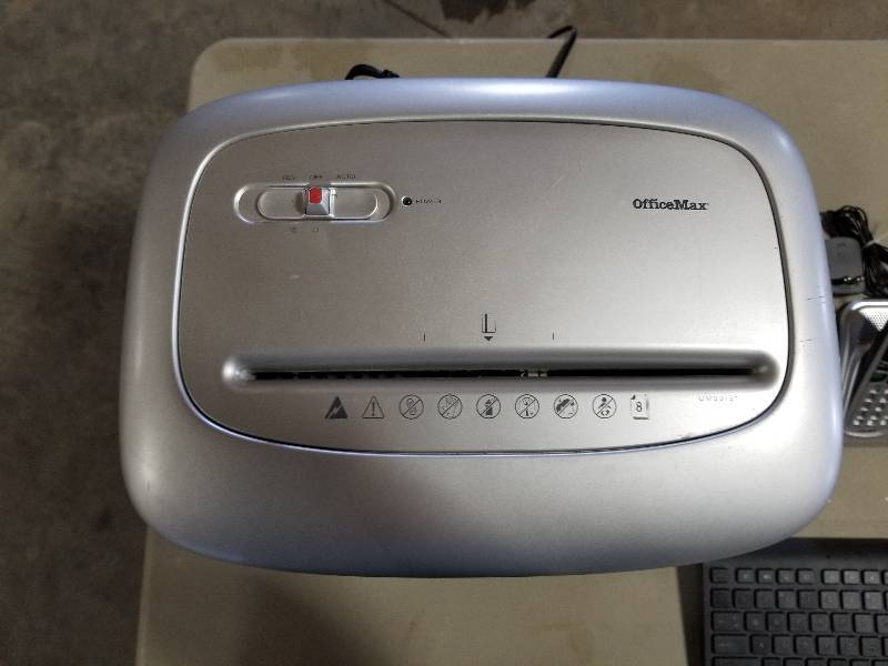 lot 5 image: Office Supply Lot shredder, phone set, Keyboards