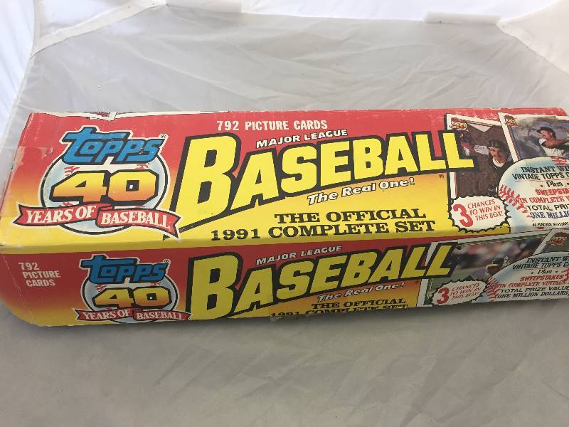 lot 10 image: Topps 1991 Baseball Cards