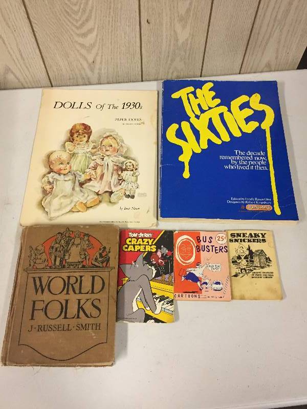 lot 44 image: Vintage books - Paper Dolls, Tom & Jerry, Jokes, The Sixties
