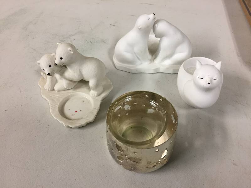 lot 43 image: Party Lite Candleholders - Polar Bear & Cat
