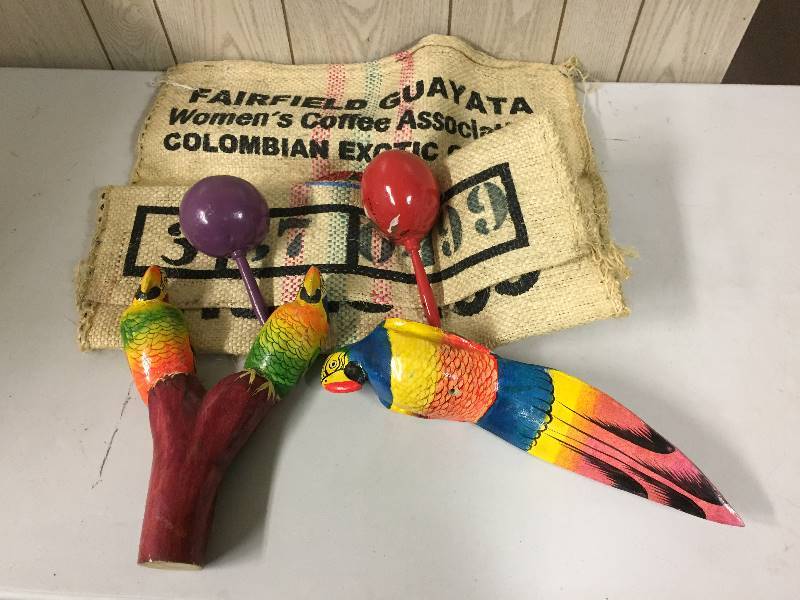 lot 60 image: Columbia Souvenirs