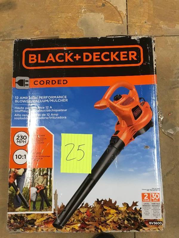 BLACKDECKER 230 MPH 385 CFM 12-Amp Corded Electric 3-in-1 Handheld Leaf BlowerVacuumMulcher in working condition