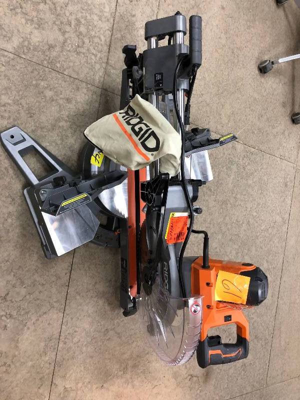 RIDGID 15 Amp 12 in. Corded Dual Bevel Sliding Miter Saw with 70° Miter Capacity in like New working conditions