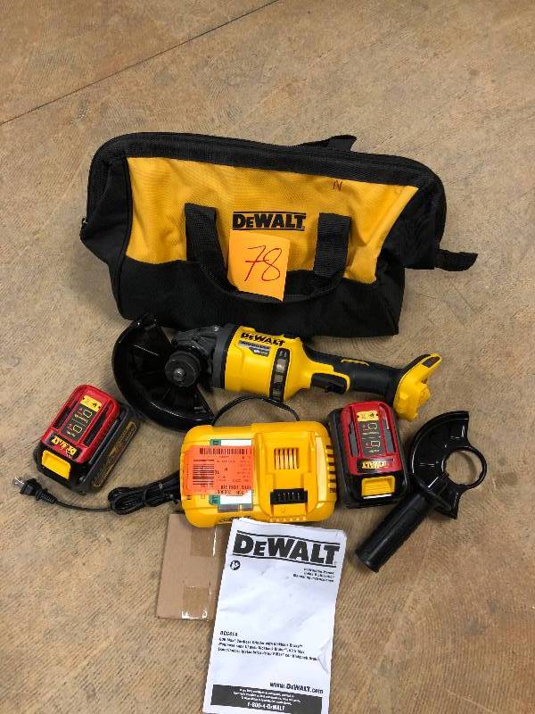 DEWALT FLEXVOLT 60-Volt MAX Lithium-Ion Cordless Brushless 4-12 in. to 6 in. Angle Grinder w Kickback Brake and Batteries 6Ah in like New conditions