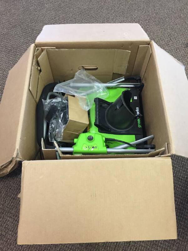 Greenworks 20in Corded Snow Thrower