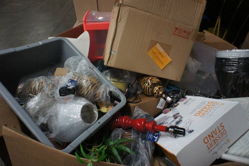 Pallet of genral merchandise