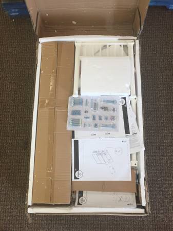 KidKraft My Dreamy Dollhouse (In Box)