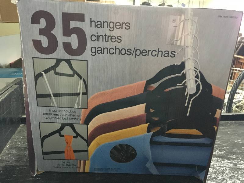 lot 38 image: 35 PK FLOCKED HANGERS, MSRP $9.89
