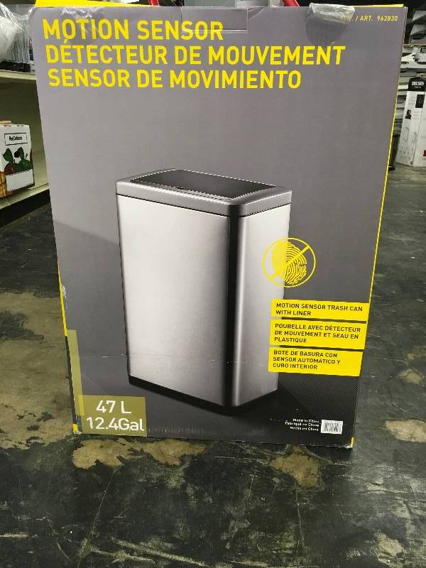lot 46 image: EKO 47L MOTION TRASH CAN, MSRP $49.99