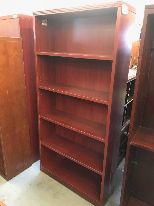 WELL MADE BOOKCASES