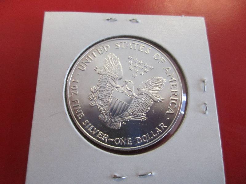 1990 1 oz Liberty Silver Dollar