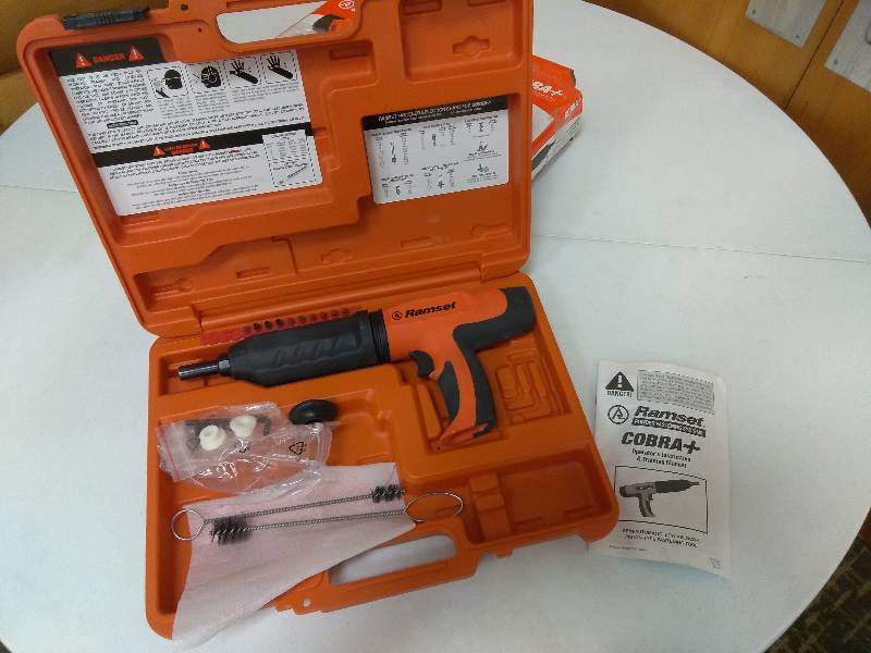 lot 33 image: Ramset Cobra 0.027 Caliber Semi-Automatic Powder Actuated Tool with Silencer