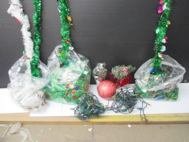 lot 38 image: Tote #3 of Misc. Christmas Items - See Pictures