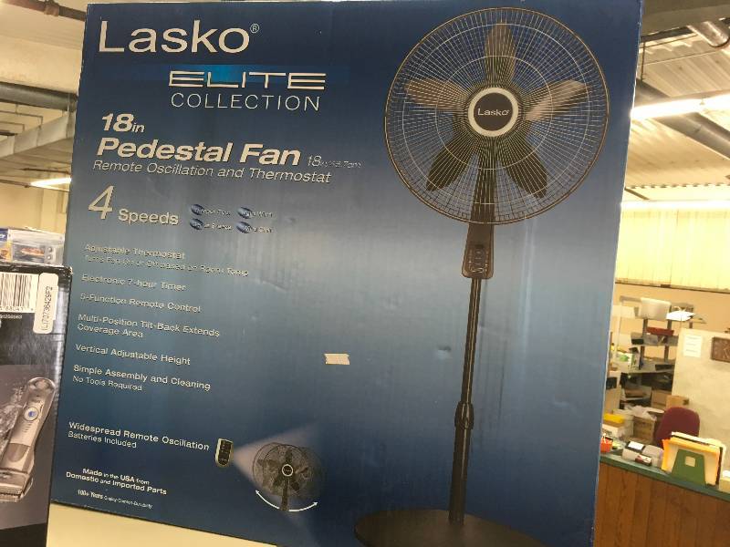 lot 445 image: LASKO 18 PEDESTAL FAN, MSRP $39.99