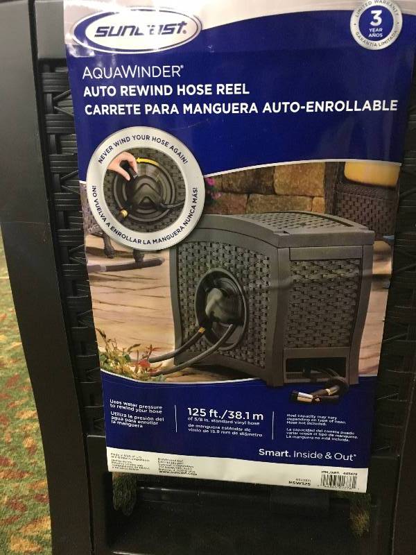 lot 469 image: RESIN HYDRO HOSE REEL, MSRP $69.99