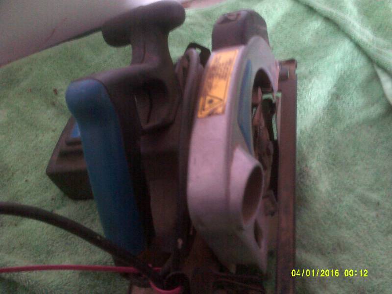 POWER GLIDE SKILL SAW