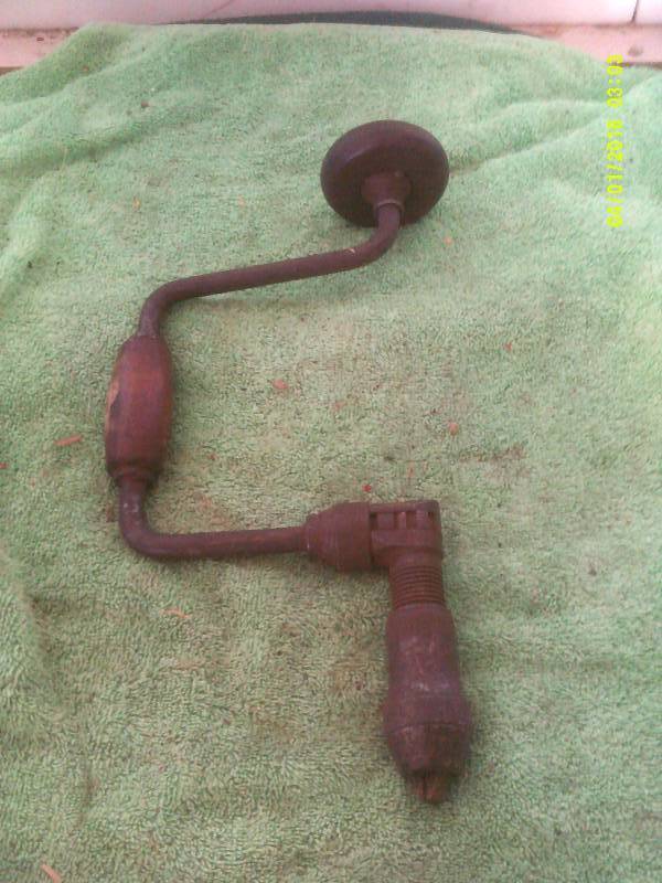 ANTIQUE HAND DRILL