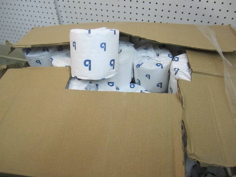 Case with unknown quantity of Rolls...