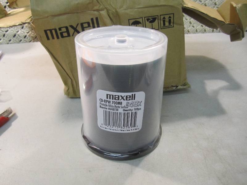 Case of 400 Maxell CD-RPW 700MB Dis...