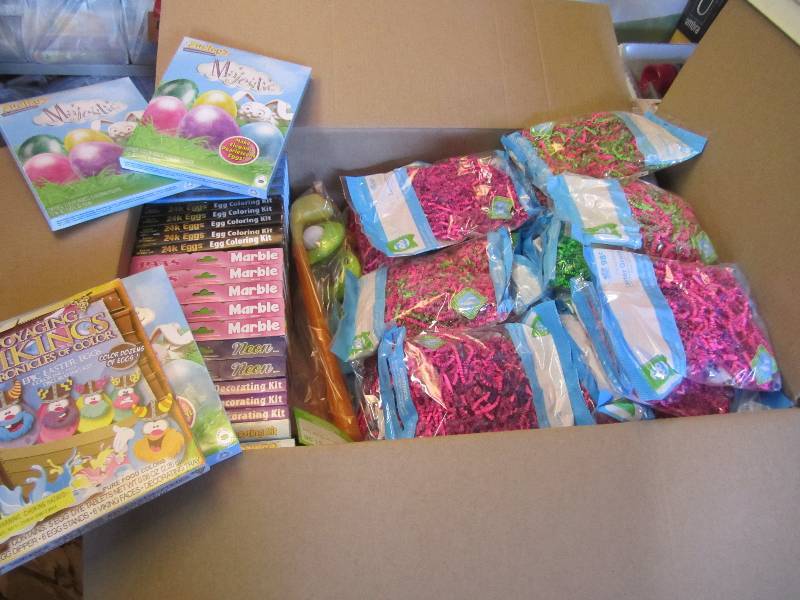 Big Mix Lot Box Full Easter Grass, ...