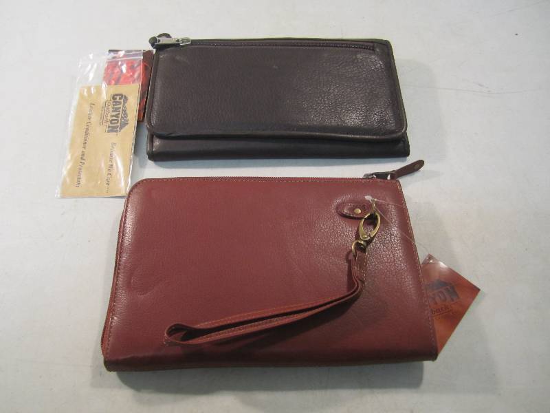 Lot of 2 Canyon Outback Leather Goo...