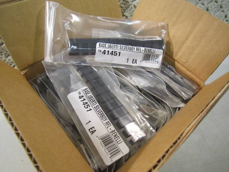 Case of 100 Uberti Silverboy Rifle ...