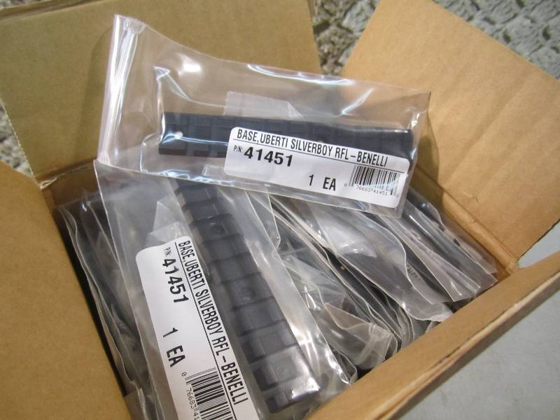 Case of 100 Uberti Silverboy Rifle ...