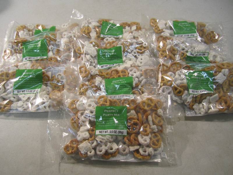 Lot of 10 Bags Perfect Party Mix Pr...