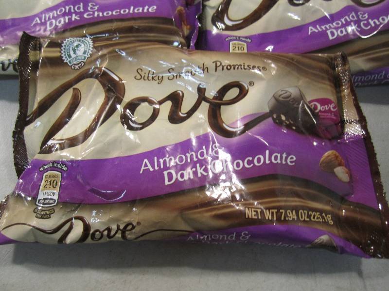 Lot of 5 Bags Dove Almond & Dark Ch...