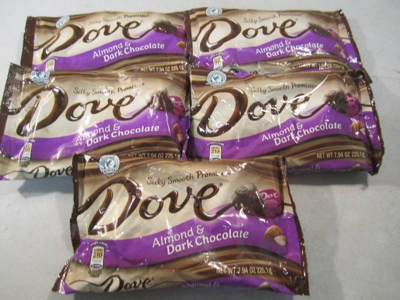 Lot of 5 Bags Dove Almond & Dark Ch...