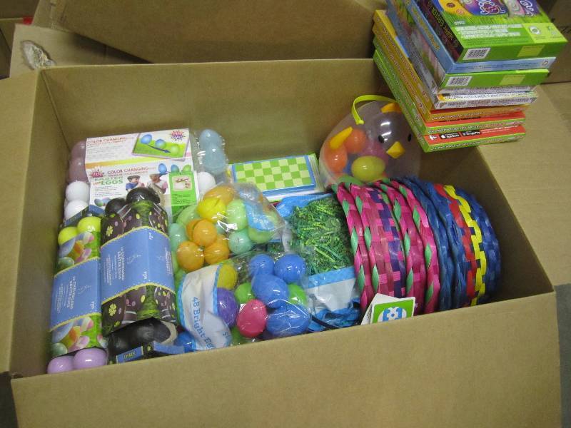 Large Box of Easter Supplies See Al...