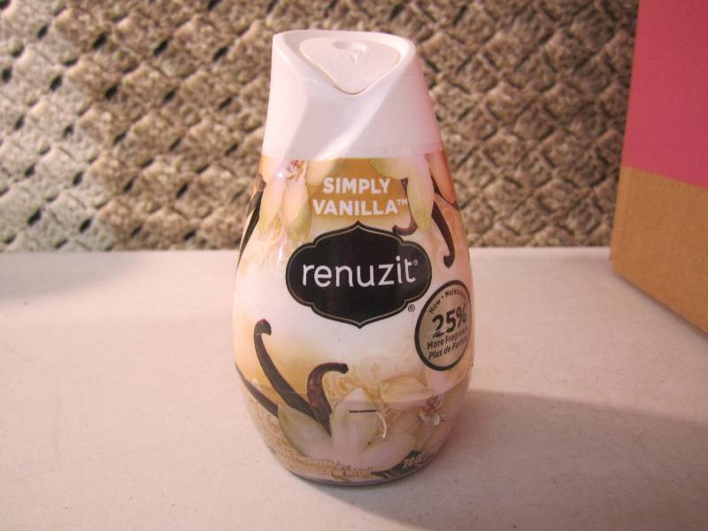 Lot of 10 Renuzit Simply Vanilla Lo...