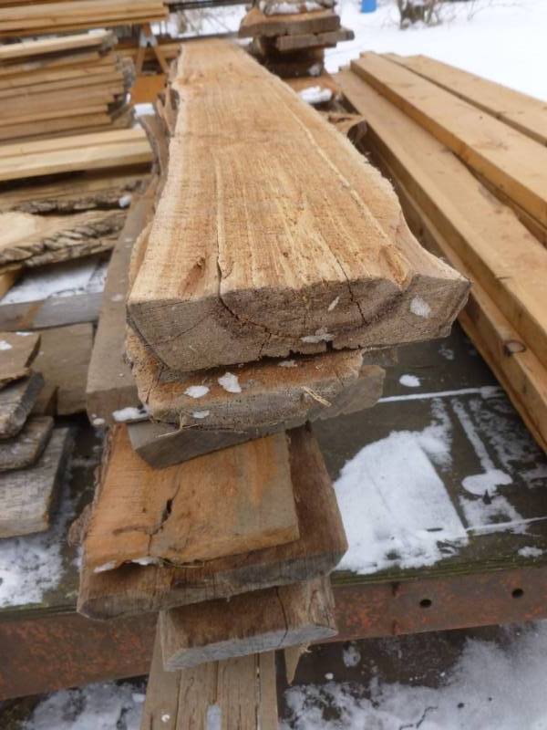 lot 22 image: Rough Cut Oak Boards