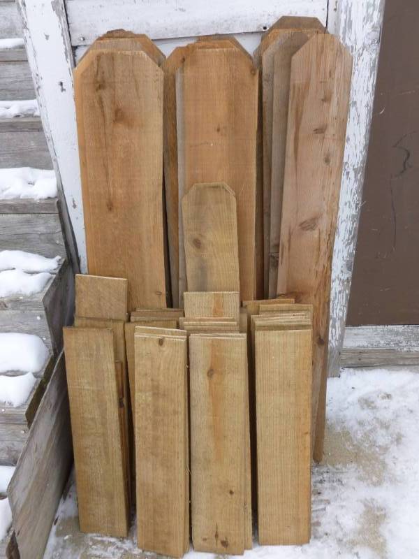 lot 31 image: Picket Fence Boards