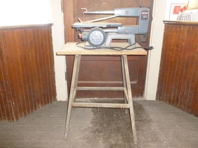 lot 49 image: Scroll Saw