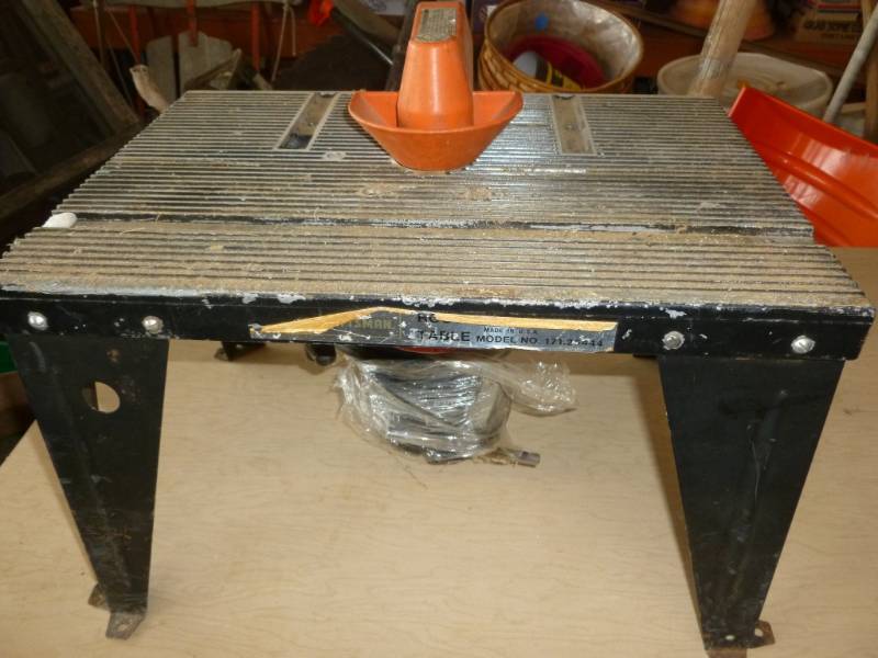 lot 50 image: Router